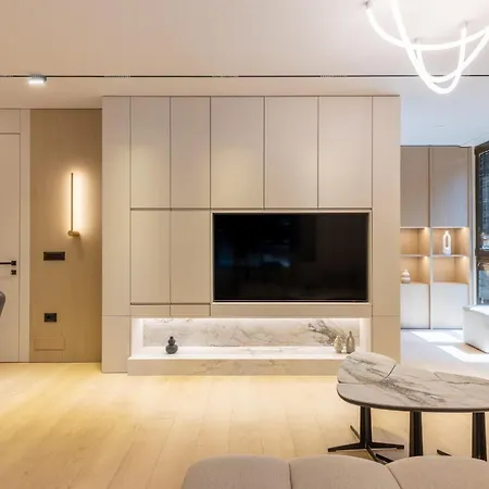 Inn, New Bazaar Apartment *