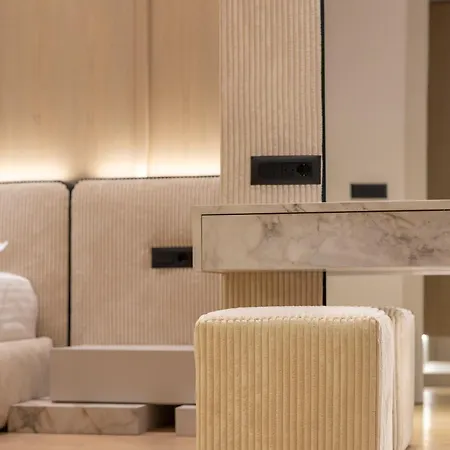 Inn, New Bazaar 公寓 地拉那