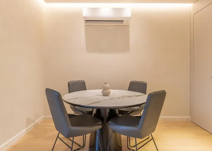 Inn, New Bazaar Apartamento Tirana