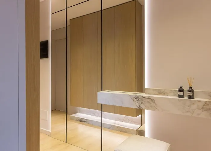 Inn, New Bazaar Apartman