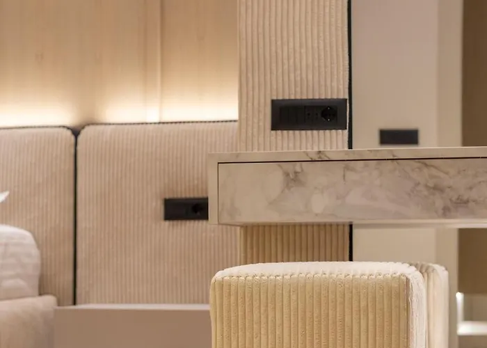 Inn, New Bazaar Apartamento Tirana